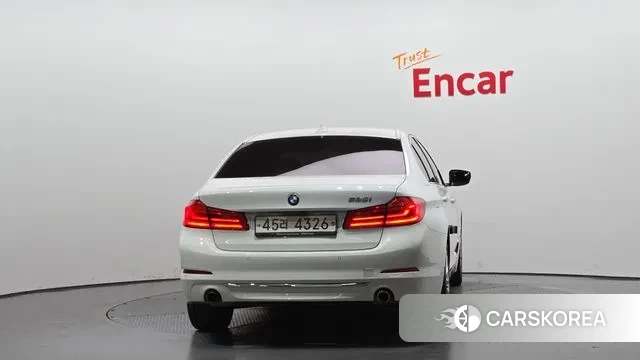 BMW 5 Series (G30) id 3330614 из Кореи 14