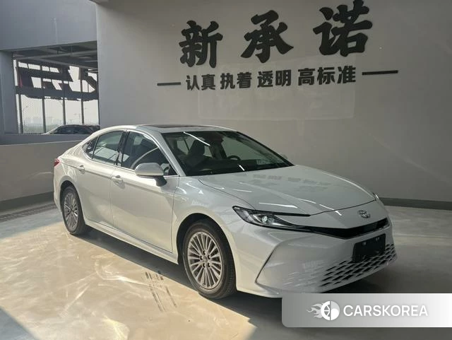 Toyota Camry id 4353096 из Китая 9