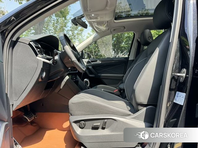 Volkswagen Tiguan L 2025 Черный из Китая, фото 6