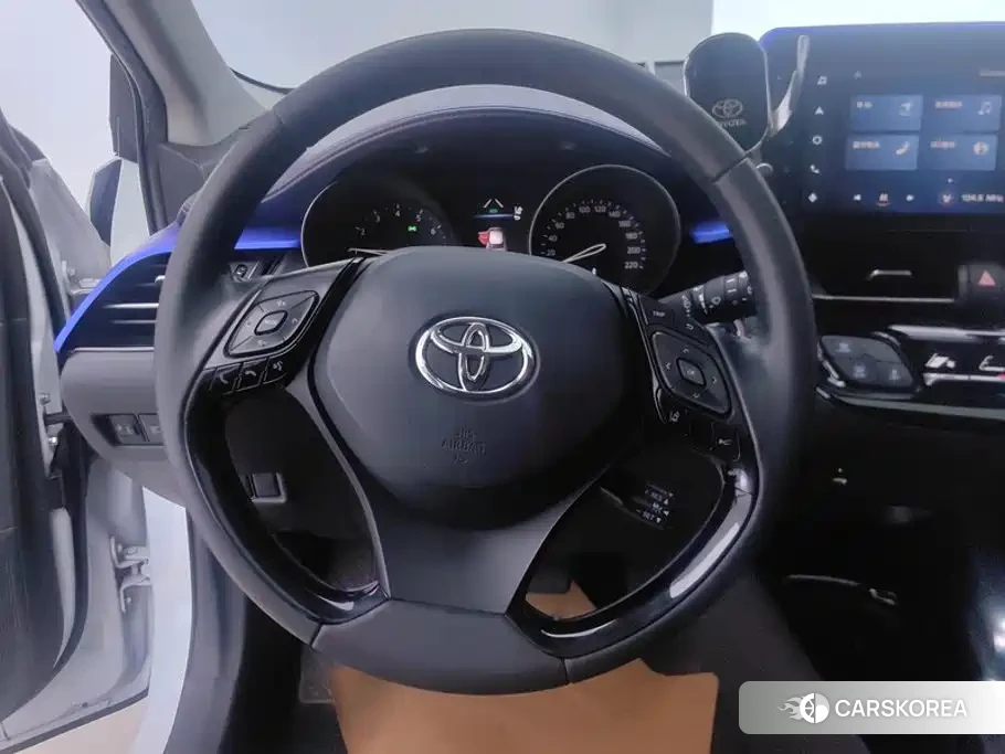 Toyota C-HR id 4674401 из Китая 10