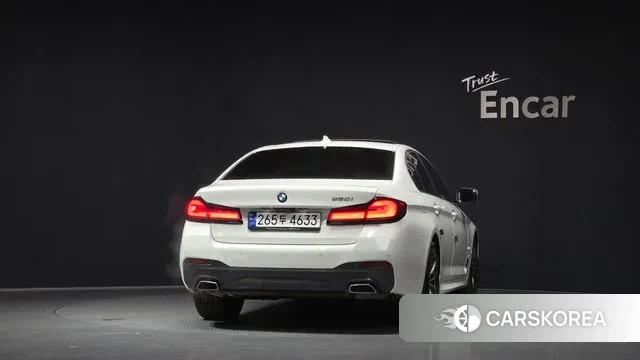 BMW 5 Series (G30) id 3686547 из Кореи 14