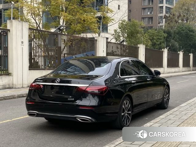 Mercedes-Benz E-class PHEV id 4217395 из Китая 18