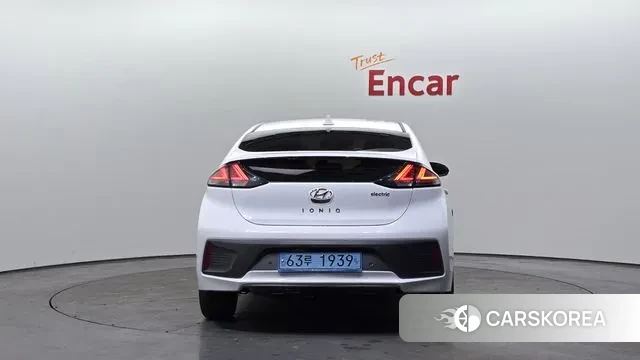 Hyundai The New Ionic Electric id 3601693 из Кореи 14