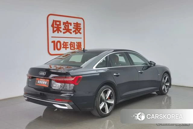 Audi A6L id 4290684 из Китая 18