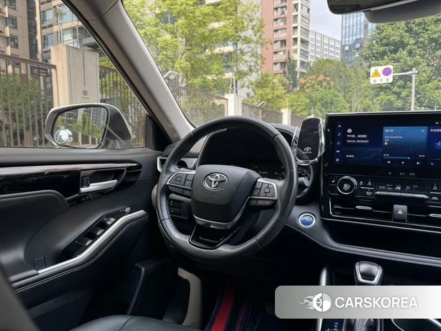 Toyota Highlander id 4215195 из Китая 16