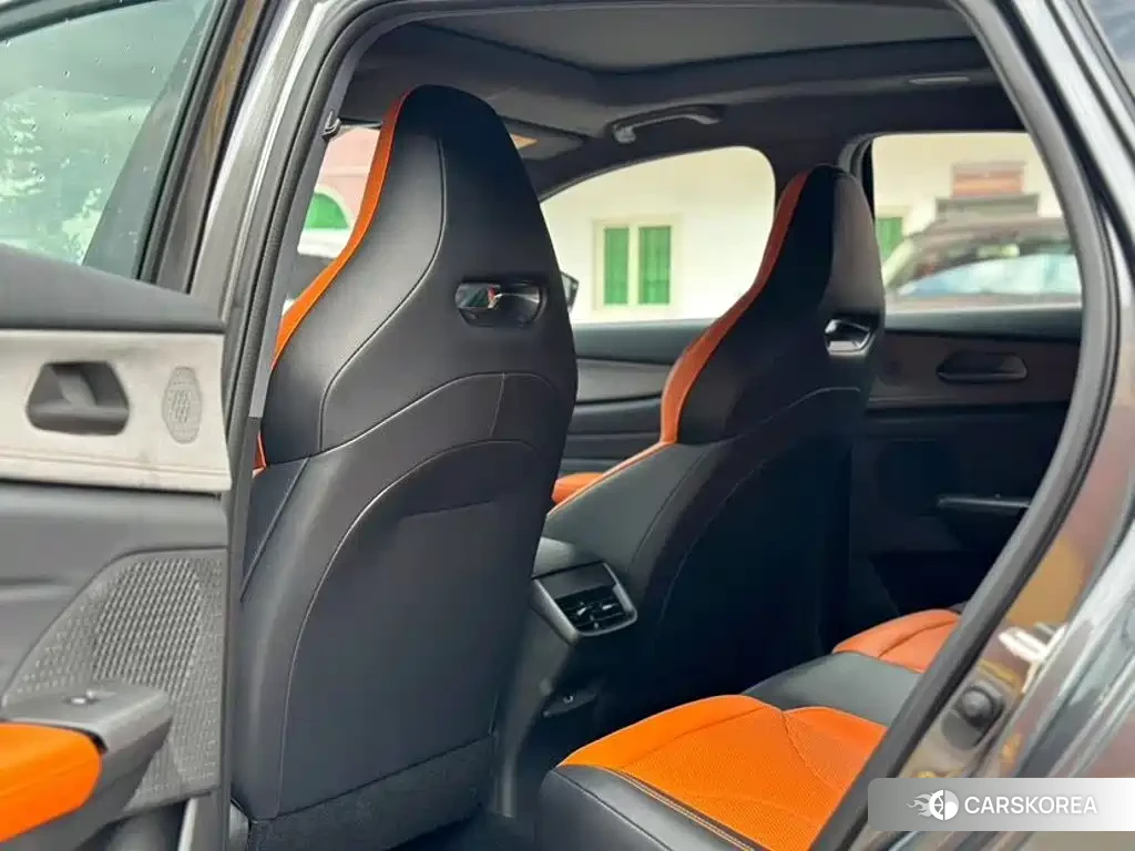 Chang'an UNI-V 2026 Silver/gray из Китая, фото 4