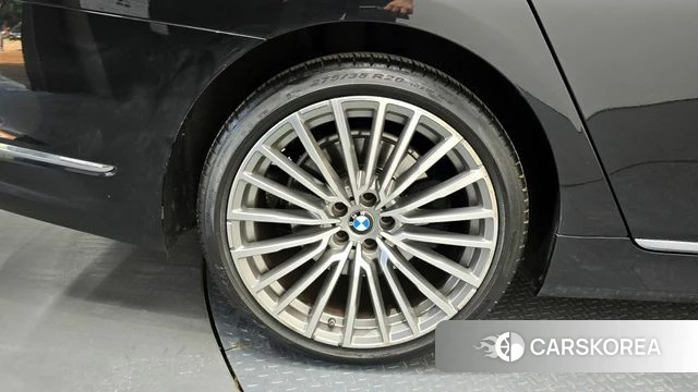 BMW 7 Series (G11) id 4397217 из Кореи 31