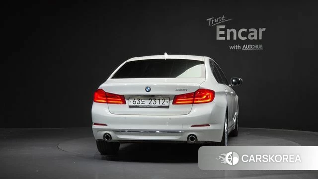 BMW 5 Series (G30) id 4693748 из Кореи 24