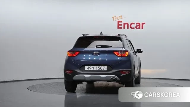 Kia Stonic id 3439890 из Кореи 14