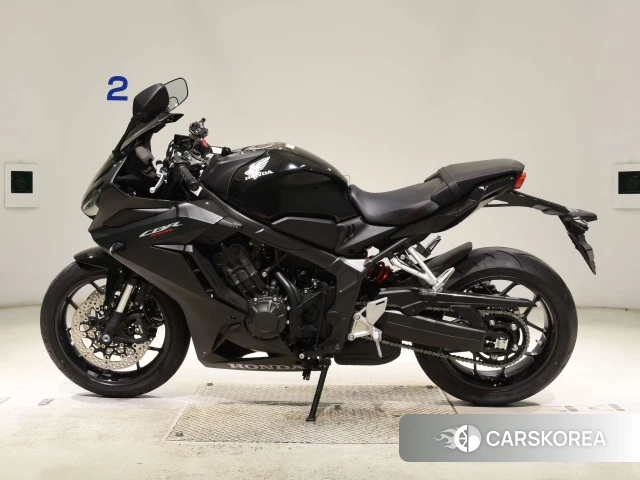 Проданный Honda CBR650R 2023 из Японии