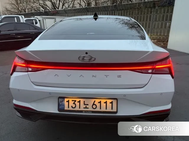 Hyundai Avante (CN7) id 3472577 из Кореи 9