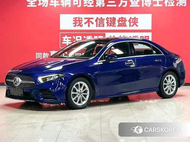 Mercedes-Benz Class A 2021 Синий из Китая, фото 4