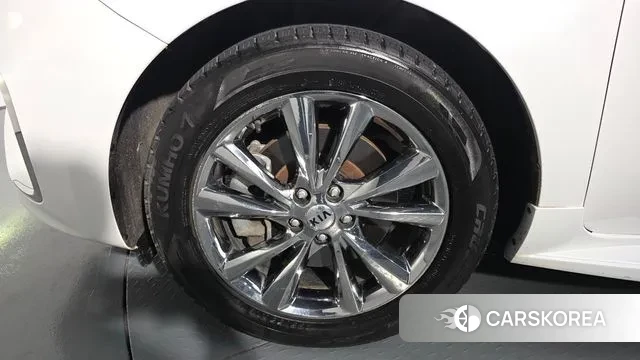 Kia The New Carnival id 3429048 из Кореи 14