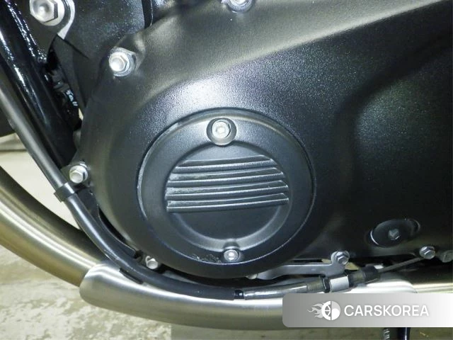 Engine photo