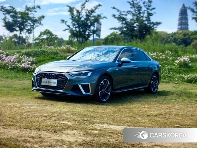 Audi A4L 2024 Темно-серый из Китая, фото 4