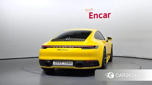 Porsche 911(992) id 3017584 из Кореи 14