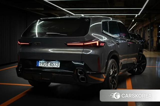BMW XM (G09) 2024 Серый из Кореи, фото 4