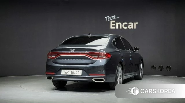 Hyundai Grandeur IG id 4378001 из Кореи 14