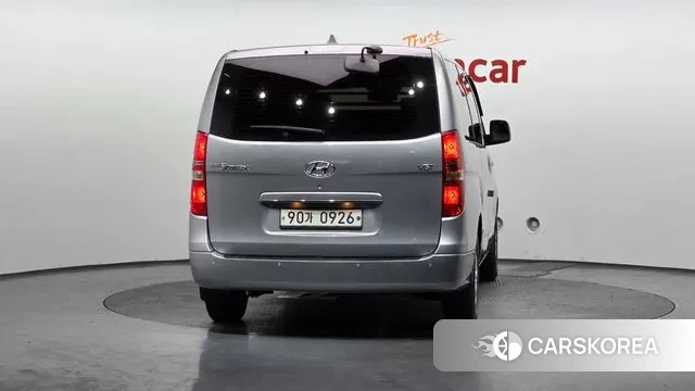 Hyundai The New Grand Starex id 3681901 из Кореи 14