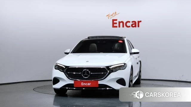 Mercedes-Benz E-Class W214 id 4462526 из Кореи 28