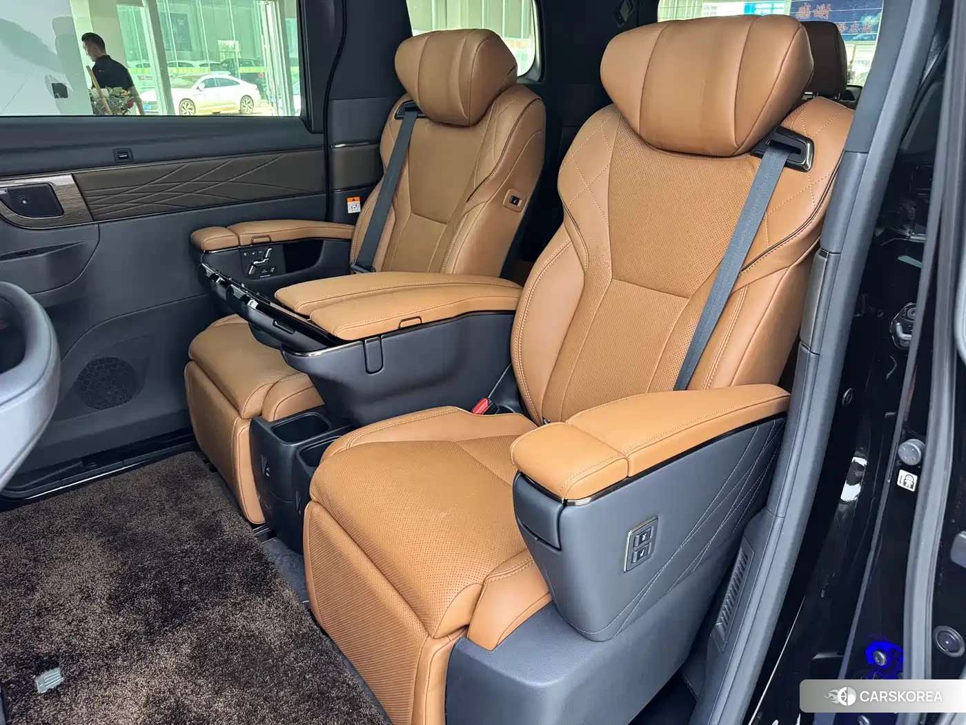 Toyota Vellfire id 4679567 из Китая 15