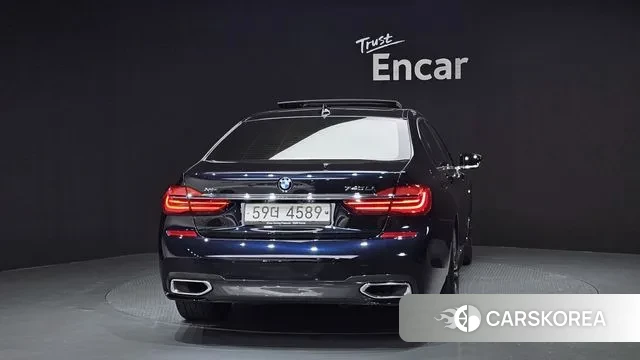 BMW 7 Series (G11) id 3622517 из Кореи 14