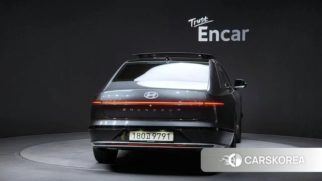 Hyundai Grandeur (GN7) id 4322455 из Кореи 14