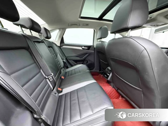 Volkswagen Sagitar id 4298368 из Китая 14