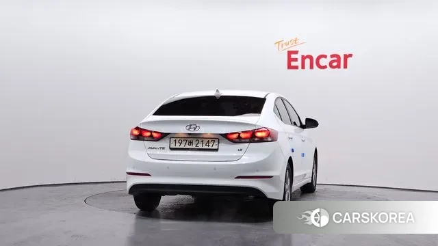 Hyundai Avante AD id 3558010 из Кореи 14