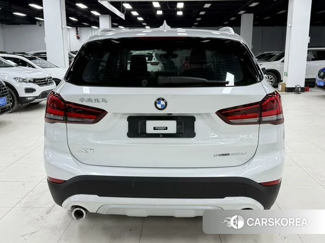 BMW X1 id 4257865 из Китая 14
