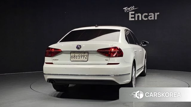 Volkswagen The New Passat id 4477450 из Кореи 14