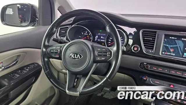 Kia All New Carnival id 2766177 из Кореи 14