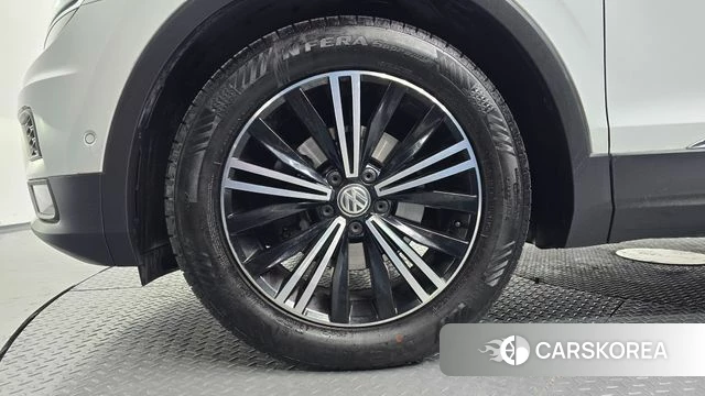 Volkswagen Tiguan second Generation id 3801104 из Кореи 14