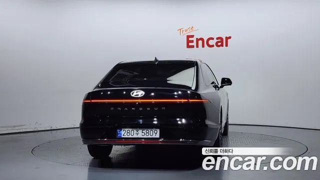 Hyundai Grandeur Hybrid (GN7) id 2624490 из Кореи 14