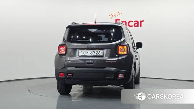 Jeep Renegade id 4727938 из Кореи 25