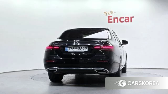 Mercedes-Benz E-Class W213 id 4784630 из Кореи 14
