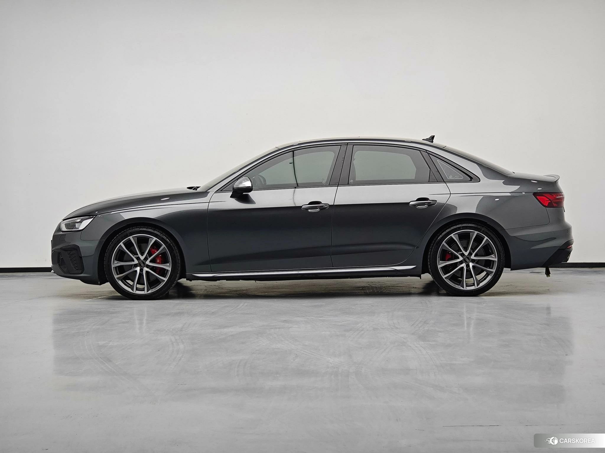 Audi S4 id 4487400 из Китая 14