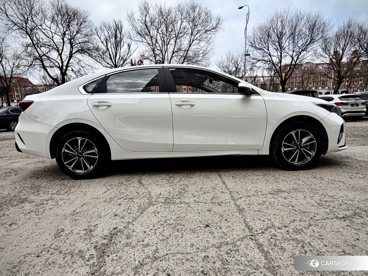 Kia K3 id 4514258 из Китая 18