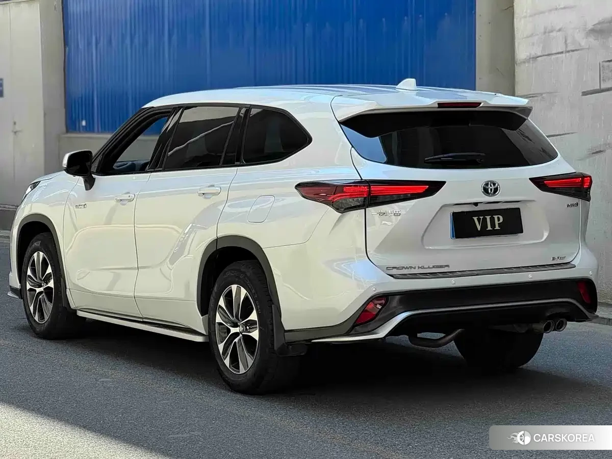 Toyota Crown id 4514191 из Китая 9