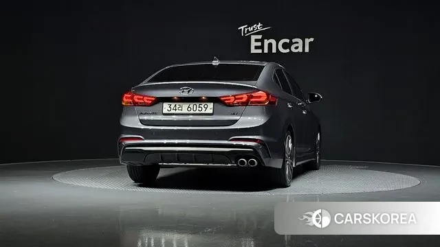 Hyundai Avante AD id 3275761 из Кореи 14