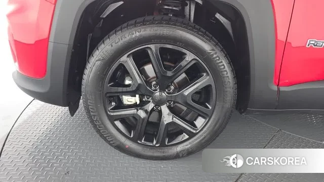 Jeep Renegade id 3333791 из Кореи 14