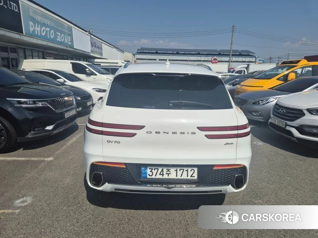 Genesis GV70 id 3839338 из Кореи 10