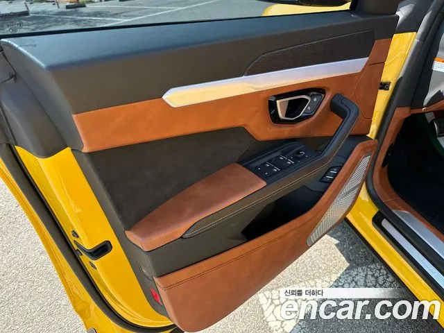 Lamborghini Urus id 2671475 из Кореи 14