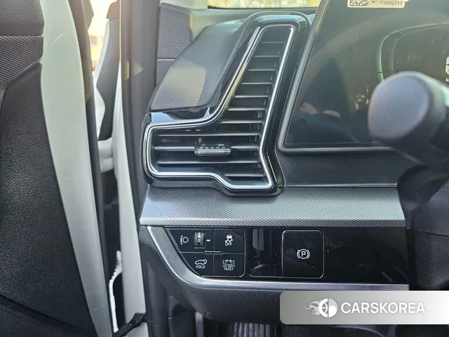 Kia Sportage 5th Generation Hybrid 2022 Белый из Кореи, фото 4