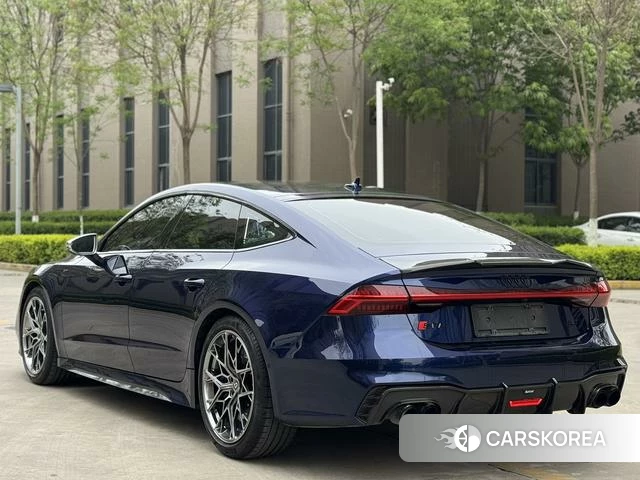 Audi A7 id 4271797 из Китая 20