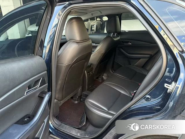 Mazda CX-30 2022 Черный из Китая, фото 5
