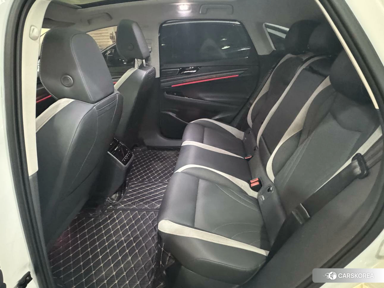 Volkswagen ID.7 VIZZION 2023 Белый из Китая, фото 6