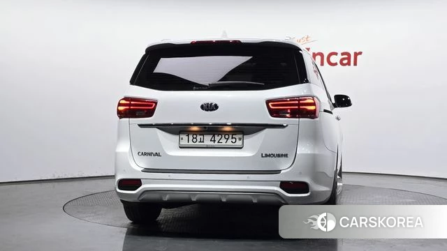 Kia The New Carnival id 3899792 из Кореи 14