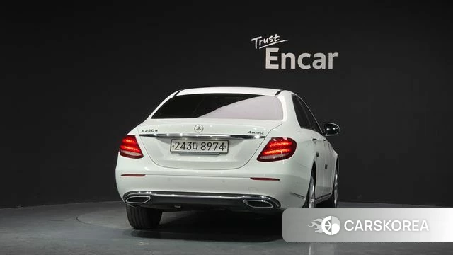 Mercedes-Benz E-Class W213 id 4693485 из Кореи 28