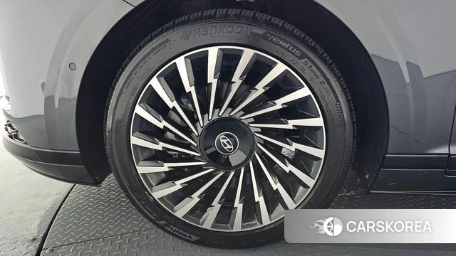 Hyundai Grandeur (GN7) id 4201465 из Кореи 31